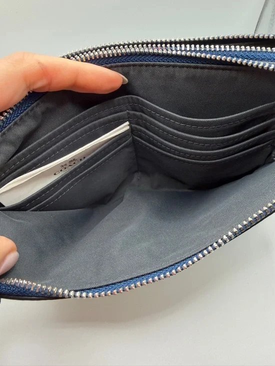 Coach Navy Pebbled Leather Wristlet with Silver Hardware - Picture 7 of 8